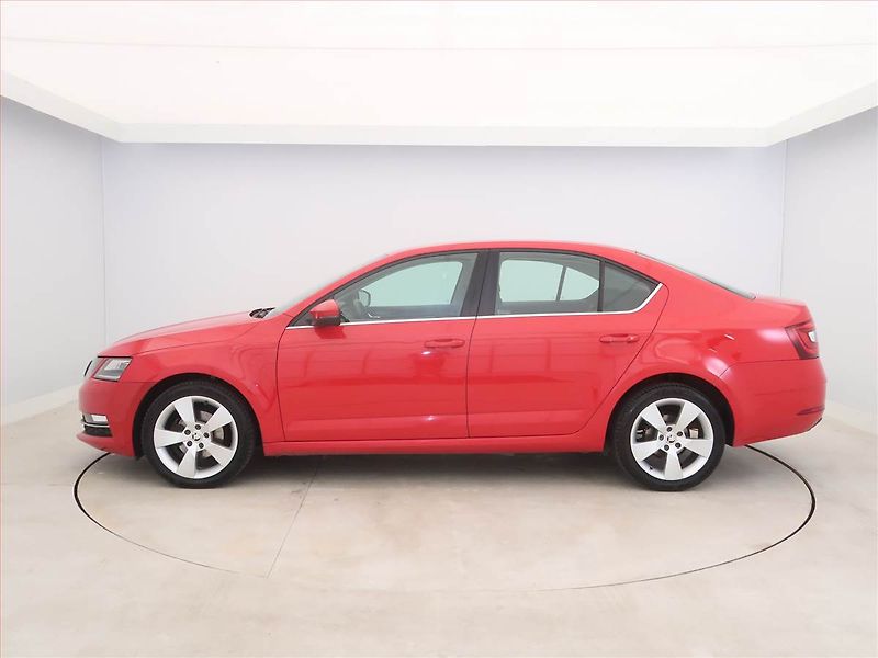 Škoda Octavia (2017) Style 1.6 TDI, Automat - fotka 3 z 16