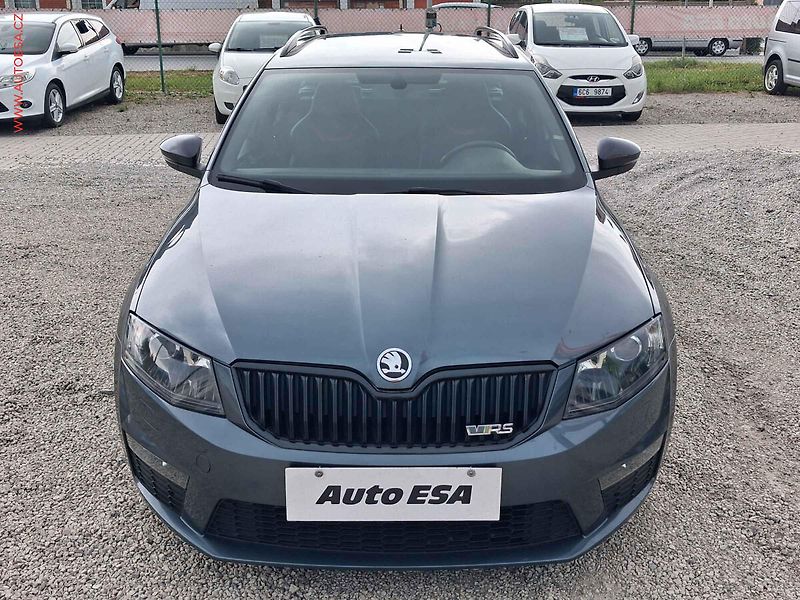 Škoda Octavia (2016) 2.0 TDi, RS Challange, DSG - fotka 2 z 24