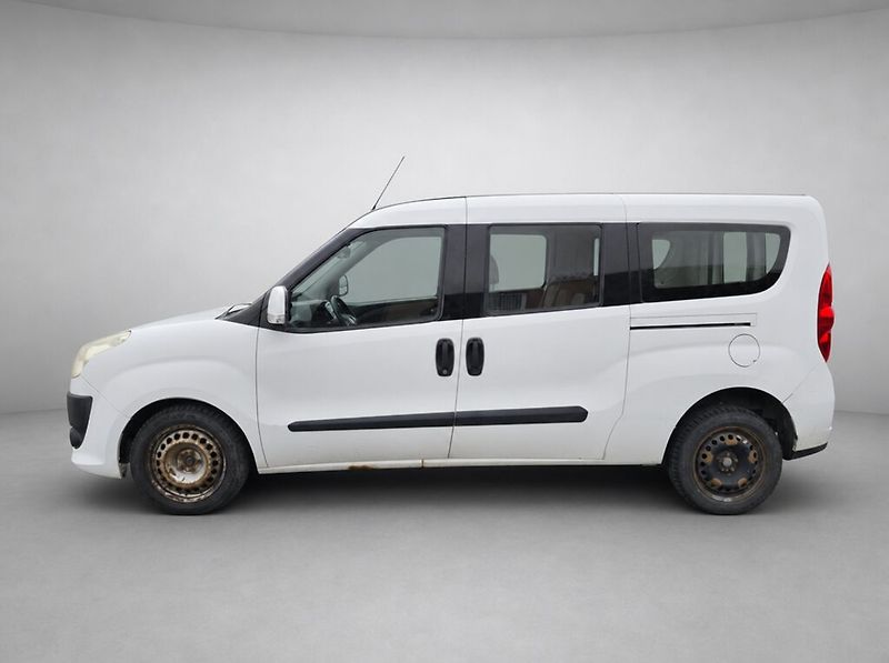 Fiat Dobló (2011) 1.6 JTD 77KW Maxi - fotka 4 z 21