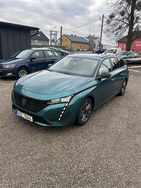 Peugeot 308 (2022) - fotka 1 z 10