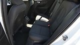 Volvo XC40 B4 mHEV AWD aut. Momentum Pro - náhled 18
