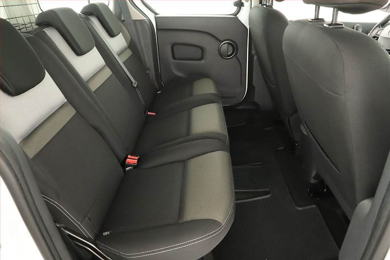 Renault Kangoo (2021) Zen 1.5 dCi, 5Míst, ČR, 1Maj - fotka 7 z 12