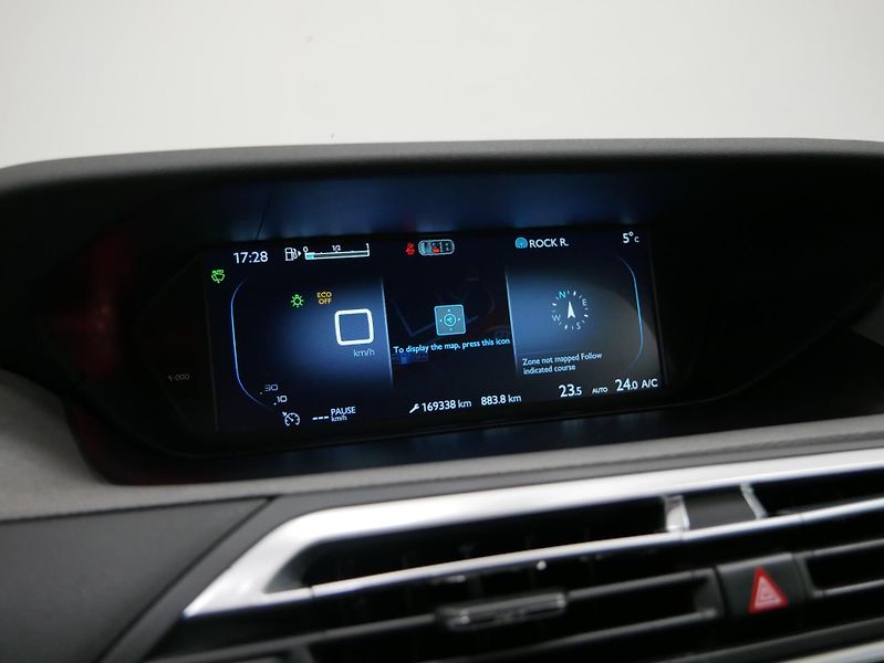 Citroën Grand C4 Picasso - fotka 16 z 24