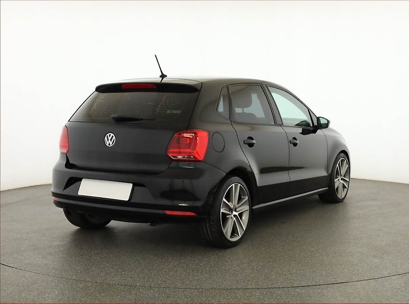 Volkswagen Polo (2014) 1.2 TSI - fotka 5 z 11