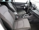 Hyundai i30 (2017) 1.6 CRDi, Tempomat - náhled 7