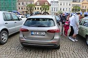 Sraz vozů značky Mercedes na Karlově náměstí v Kolíně.
