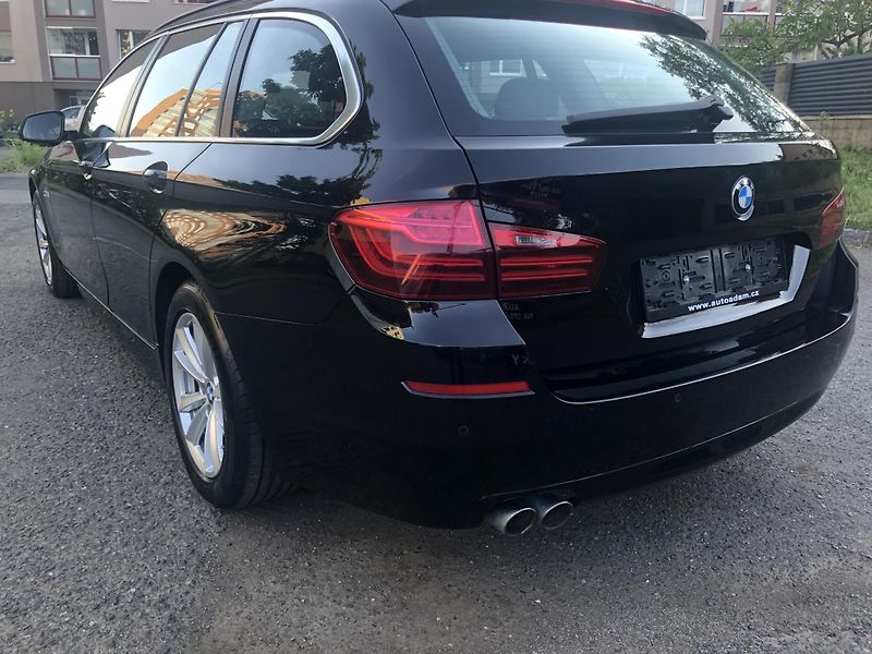 BMW Řada 5 (2015) 518d Touring NAVI velmi pěkný - fotka 7 z 76