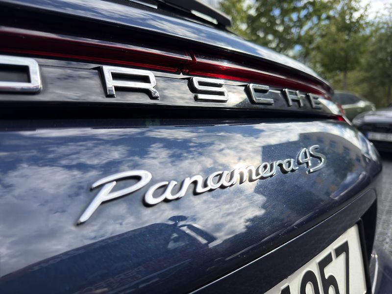 Porsche Panamera (2019) 4S Sport 2.9 324 kW CHRONO - fotka 10 z 51