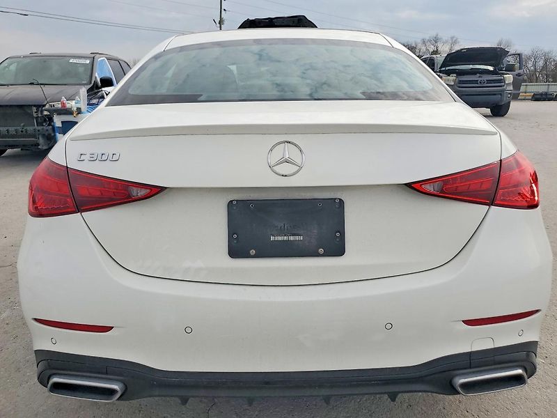 Mercedes-Benz Třídy C (2023) C 300  - fotka 6 z 11