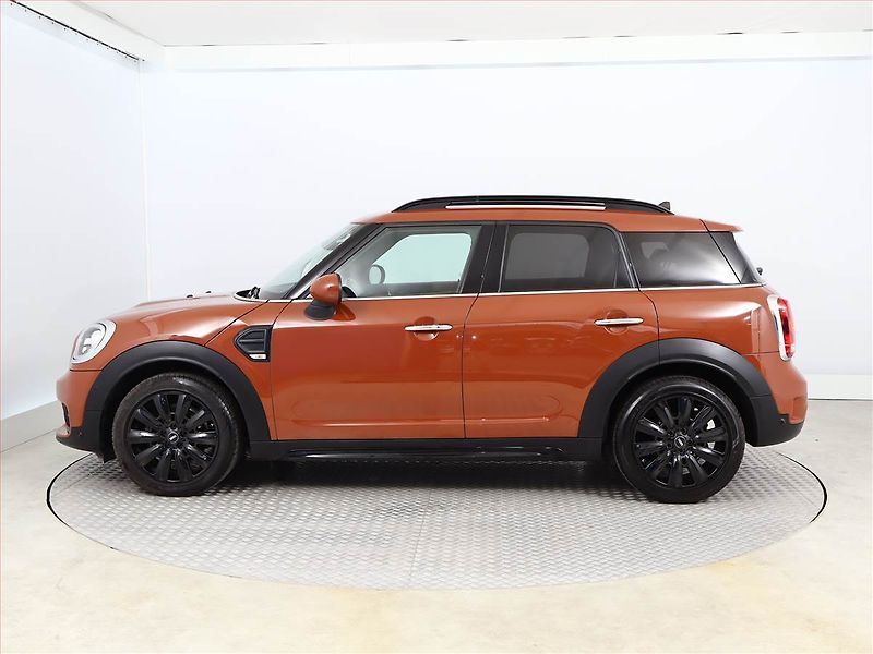 Mini Countryman (2018) Cooper, Serv.kniha, Navi - fotka 3 z 15
