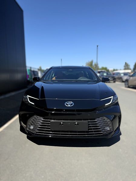 Toyota Camry Executive - fotka 3 z 8
