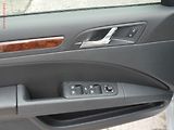 Škoda Superb (2014) 2.0 TDi 4x4, DSG, panor, navi - náhled 18