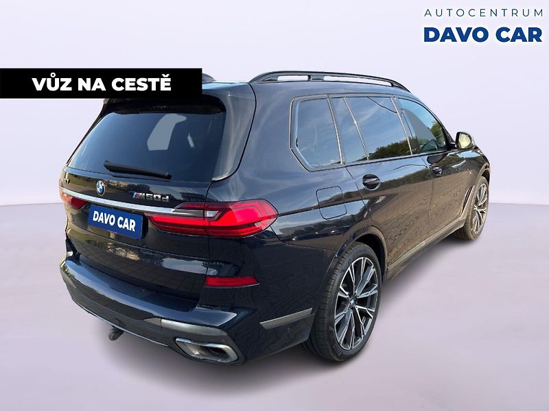 BMW X7 3,0 M50d xDrive 294kW CZ FULL - fotka 5 z 12