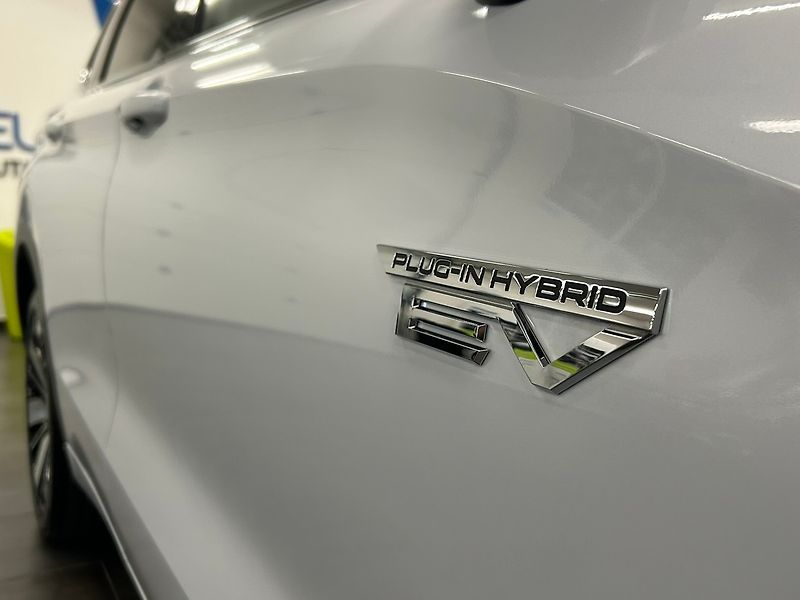 Mitsubishi Outlander (2025) 2.4 PHEV Instyle | 8 let | Nov - fotka 8 z 67
