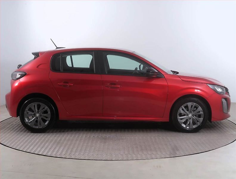 Peugeot 208 (2024) 1.2 PureTech, Serv.kniha - fotka 6 z 15