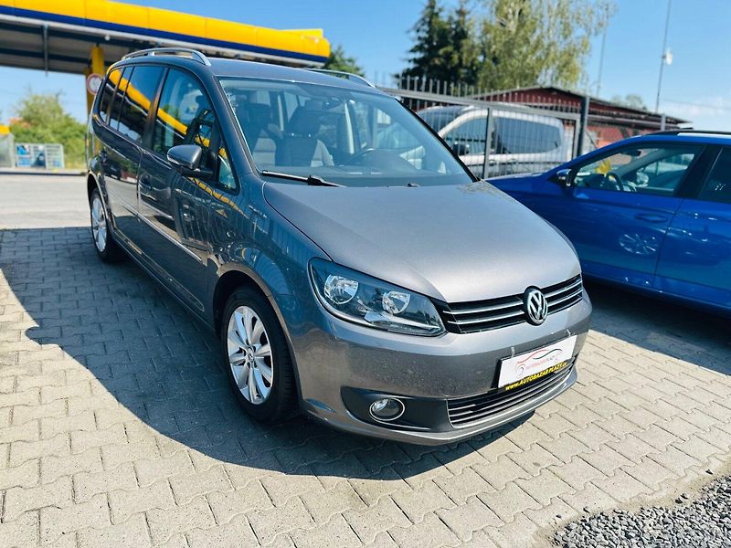 Volkswagen Touran (2011) 1.4TSi DSG 103kW NAVI - fotka 1 z 14