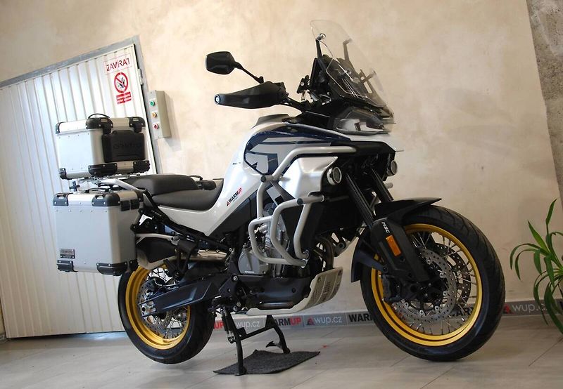 CFMOTO 800 MT (2024) 800MT Explore - DPH, po 1. maj - fotka 2 z 20