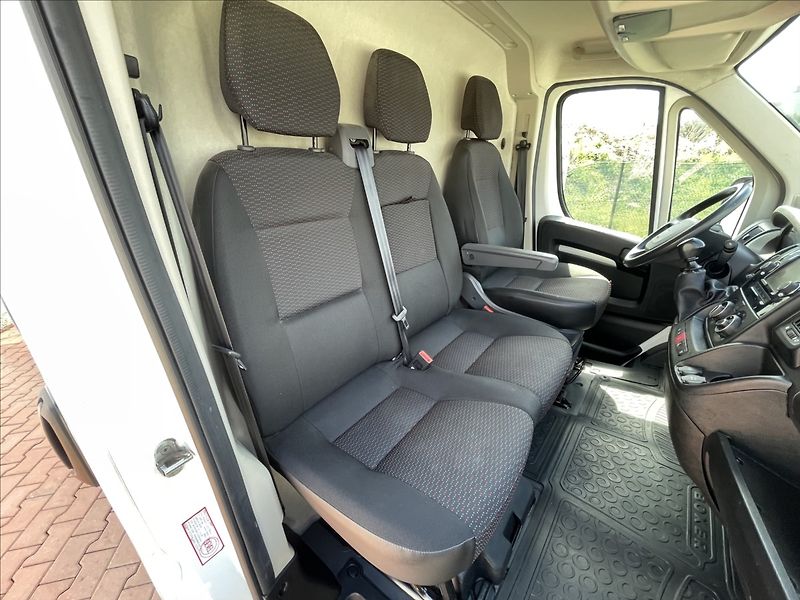 Peugeot Boxer 2,2 BlueHDi,121kW,L4H3,STK 6/2 - fotka 18 z 20