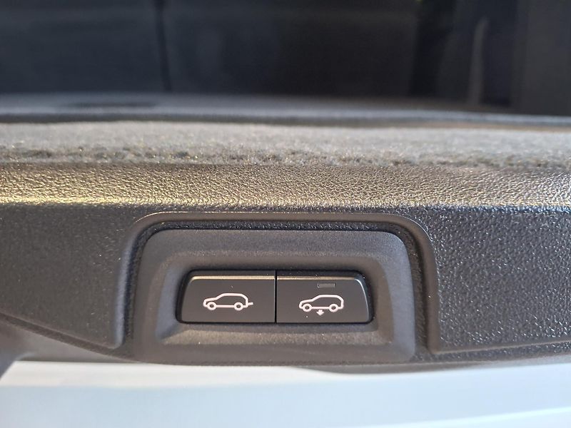BMW X7 xDrive 40d Individuál - fotka 30 z 31