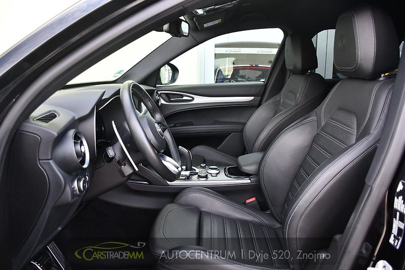 Alfa Romeo Stelvio 2.2 Diesel 16V Veloce TAŽNÉ - fotka 10 z 52