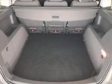 Volkswagen Touran (2012) 1.6 TDI, Navi, Tempomat - náhled 14