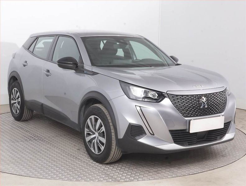 Peugeot 2008 (2023) Active Pack 50 kWh, SoH 97% - fotka 1 z 18