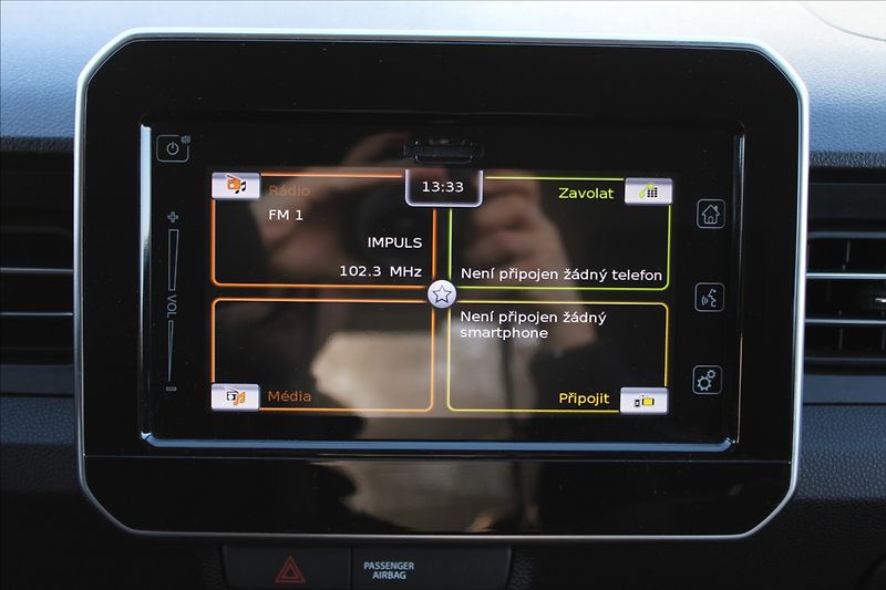 Suzuki Ignis 1,2 i  4x4,COMFORT,VÝHŘEVY - fotka 11 z 39