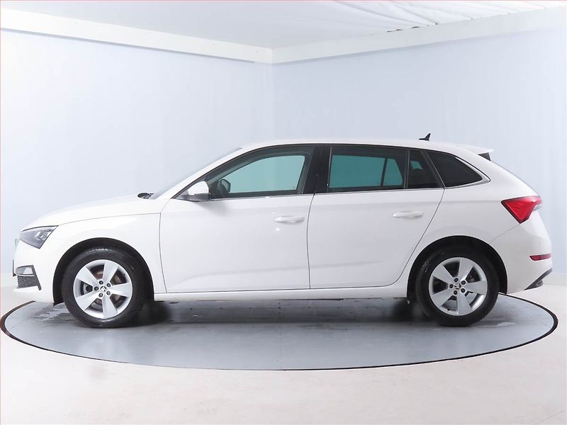 Škoda Scala (2023) 1.0 TSI, ČR,1.maj, Tempomat - fotka 3 z 16