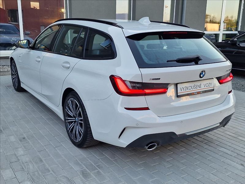BMW Řada 3 320d xDrive,M Sport,ČR,1.Maj. - fotka 8 z 50
