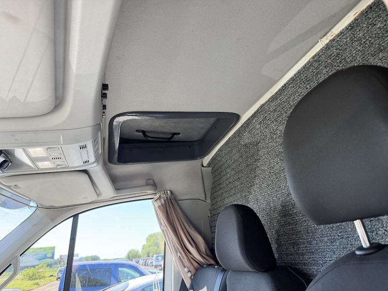 MAN TGE 2.0TDI 103KW SPANÍ 8 PALET - fotka 11 z 21
