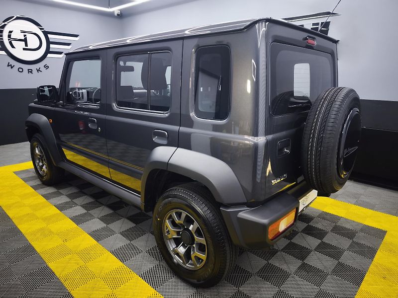 Suzuki Jimny (2025) 1.5 GLX AUTOMAT, 4X4 LONG - fotka 18 z 28