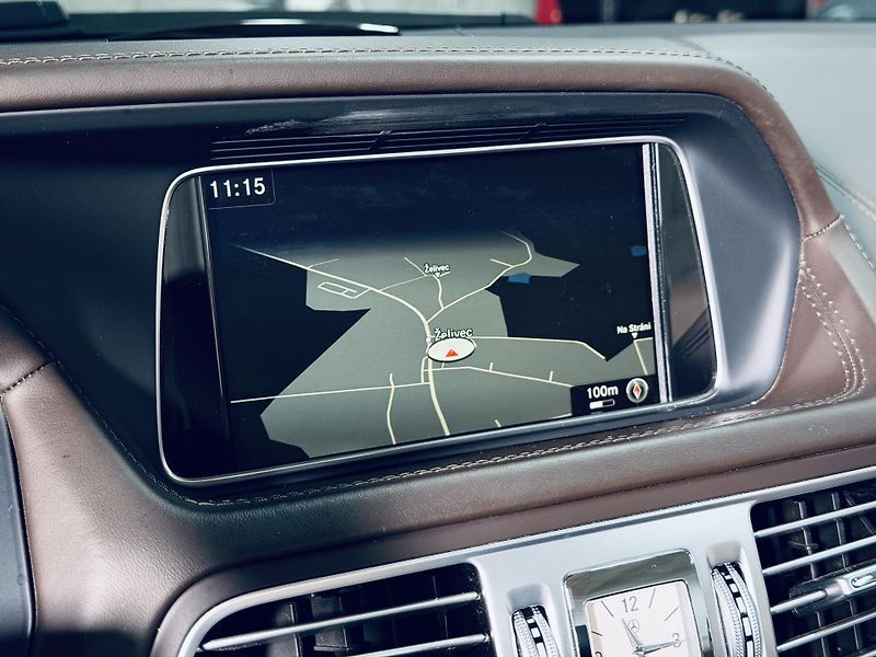 Mercedes-Benz Třídy E (2017) 350*AMG*CABRIO*360*HARMAN*TOP - fotka 29 z 40