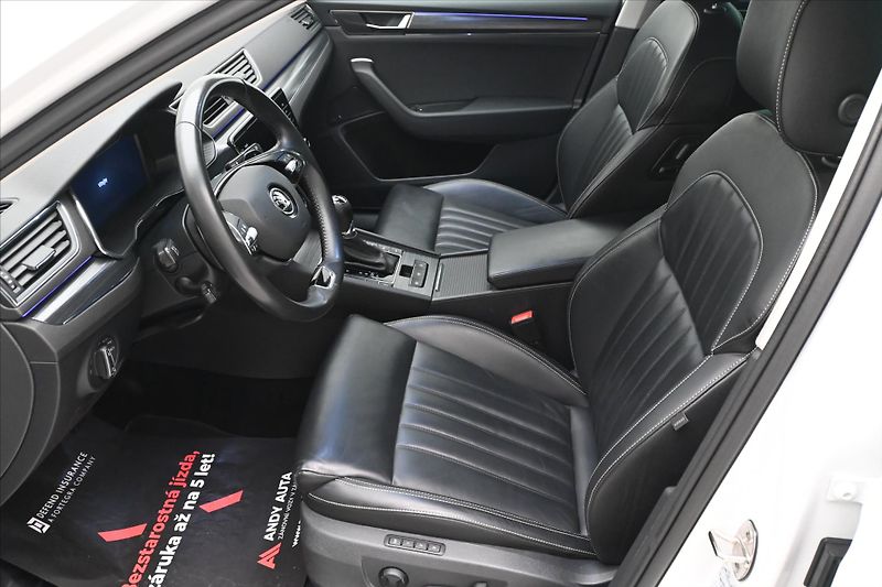 Škoda Superb 2,0 TDI 147kW STYLE DSG Záruka - fotka 13 z 33