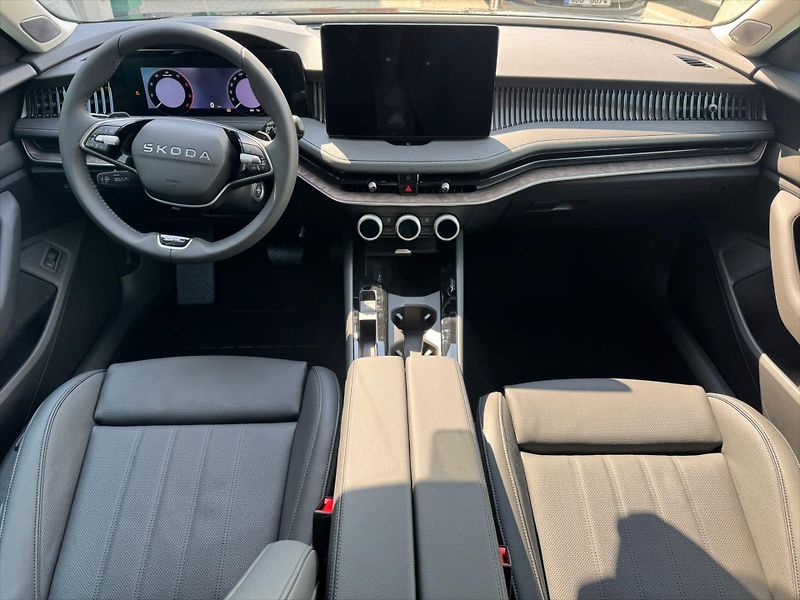 Škoda Superb (2026) 2,0 TDI 110 kW  L&K - fotka 9 z 11