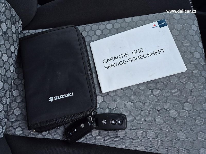 Suzuki SX4 (2013) 1.6VVT 88KW CITY + - fotka 44 z 53