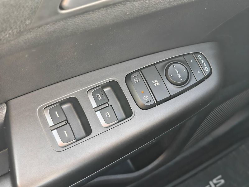 Kia Sportage TOP 1,6 CRDi - fotka 22 z 25