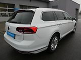 Volkswagen Passat Kombi 2,0 TDi 110kW automat na - náhled 2