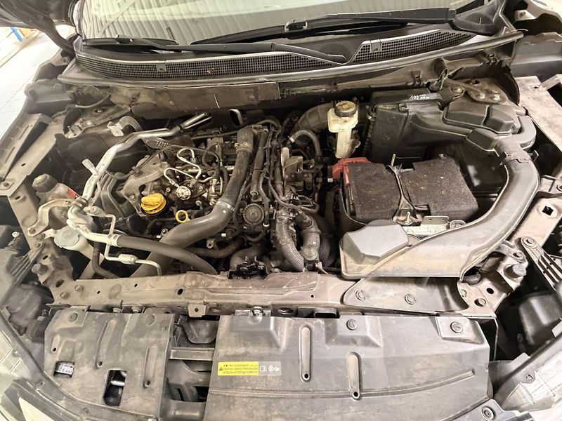 Nissan Qashqai 1,3 - fotka 28 z 29
