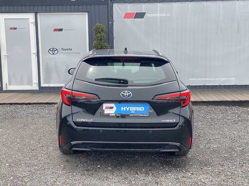 Toyota Corolla 1.8HEV, ČR-1m, Active, DPH - fotka 6 z 15