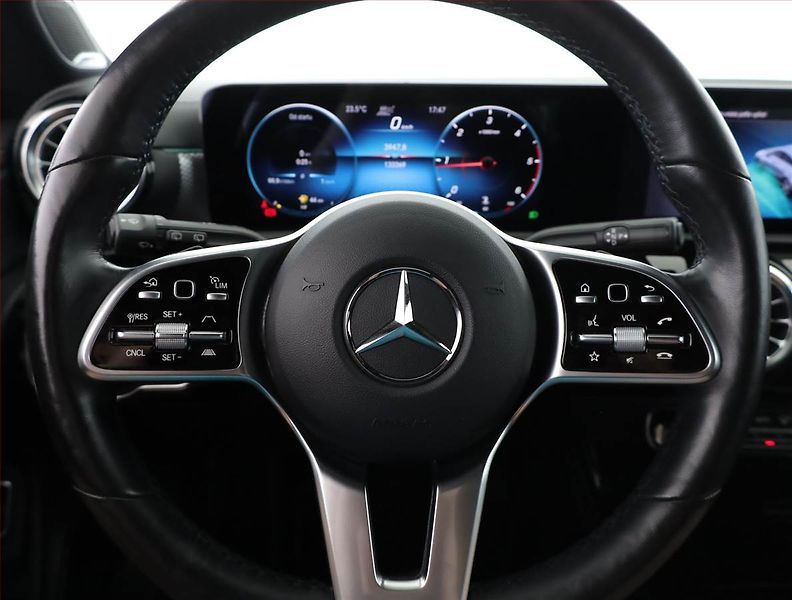Mercedes-Benz CLA (2021) 220 d 4MATIC - fotka 8 z 21