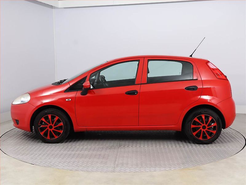 Fiat Punto (2011) 1.2, po STK, za dobrou cenu - fotka 3 z 12
