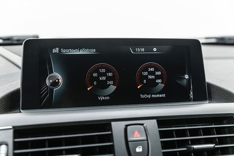 BMW Řada 2 M235i xDrive*Remus - fotka 38 z 40