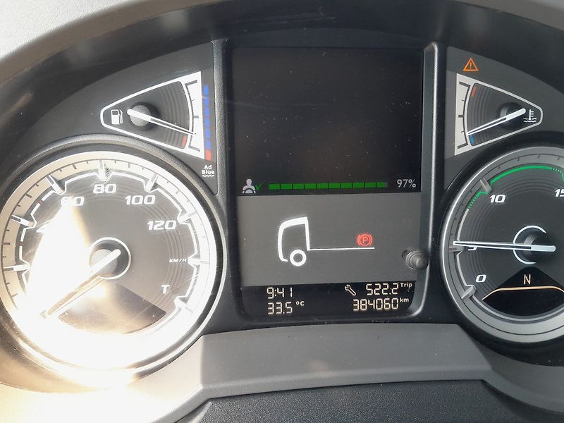 DAF XF 480 Standart  4 X 4 - fotka 24 z 45