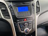 Hyundai i30 1,4 CVVT 73kW - náhled 17