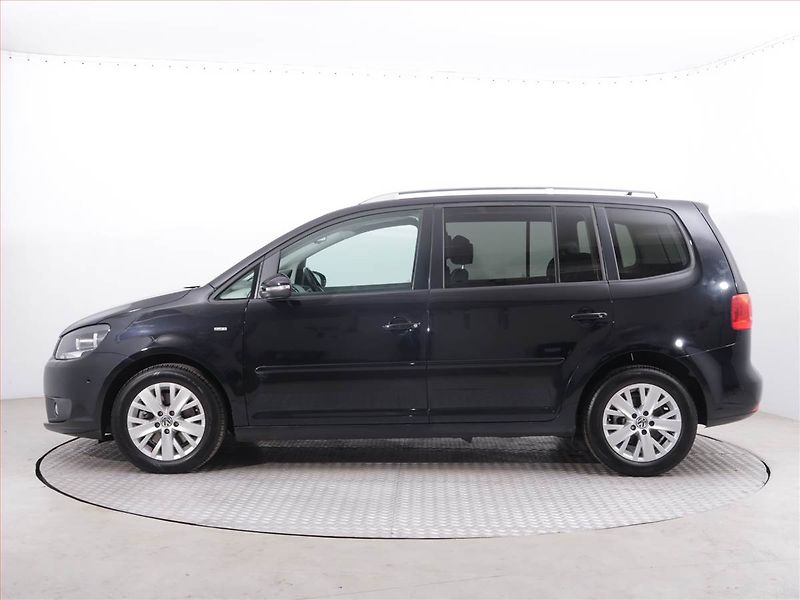 Volkswagen Touran (2013) Comfortline 2.0 TDI - fotka 3 z 18