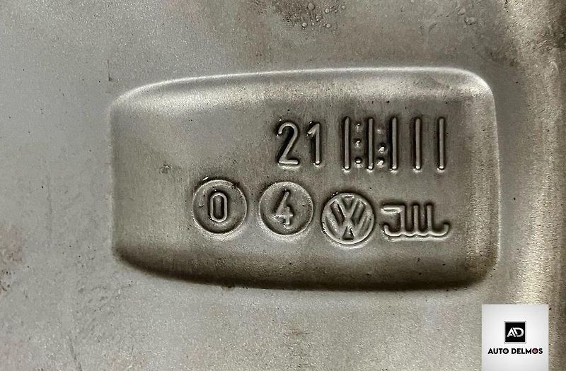 Volkswagen Tiguan 17 ORIG.ALU.VČ-ZIMNÍ235/65/17 - fotka 12 z 12