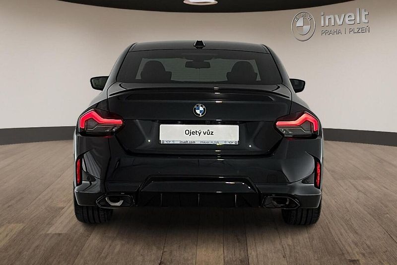 BMW Řada 2 M240i xDrive Coupe - fotka 4 z 23