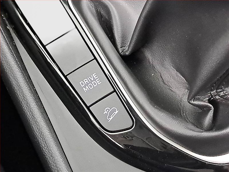 Hyundai Tucson (2022) Smart 1.6 T-GDI - fotka 17 z 20