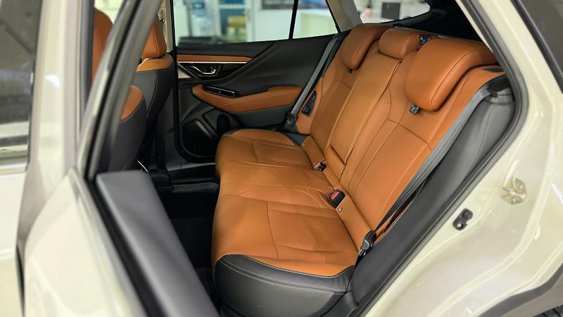Subaru Outback (2026) výbava Comfort Plus / Touring - fotka 15 z 15