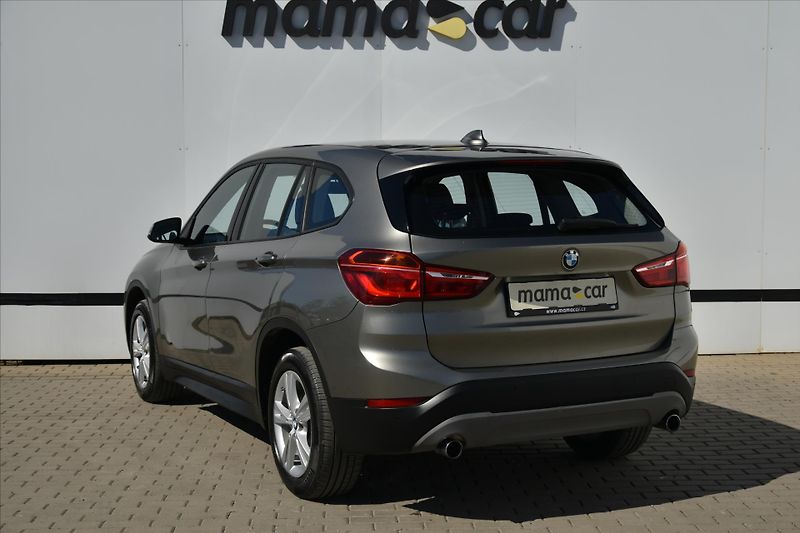 BMW X1 xDrive 20d 140kW 1.MAJITEL ČR - fotka 5 z 23